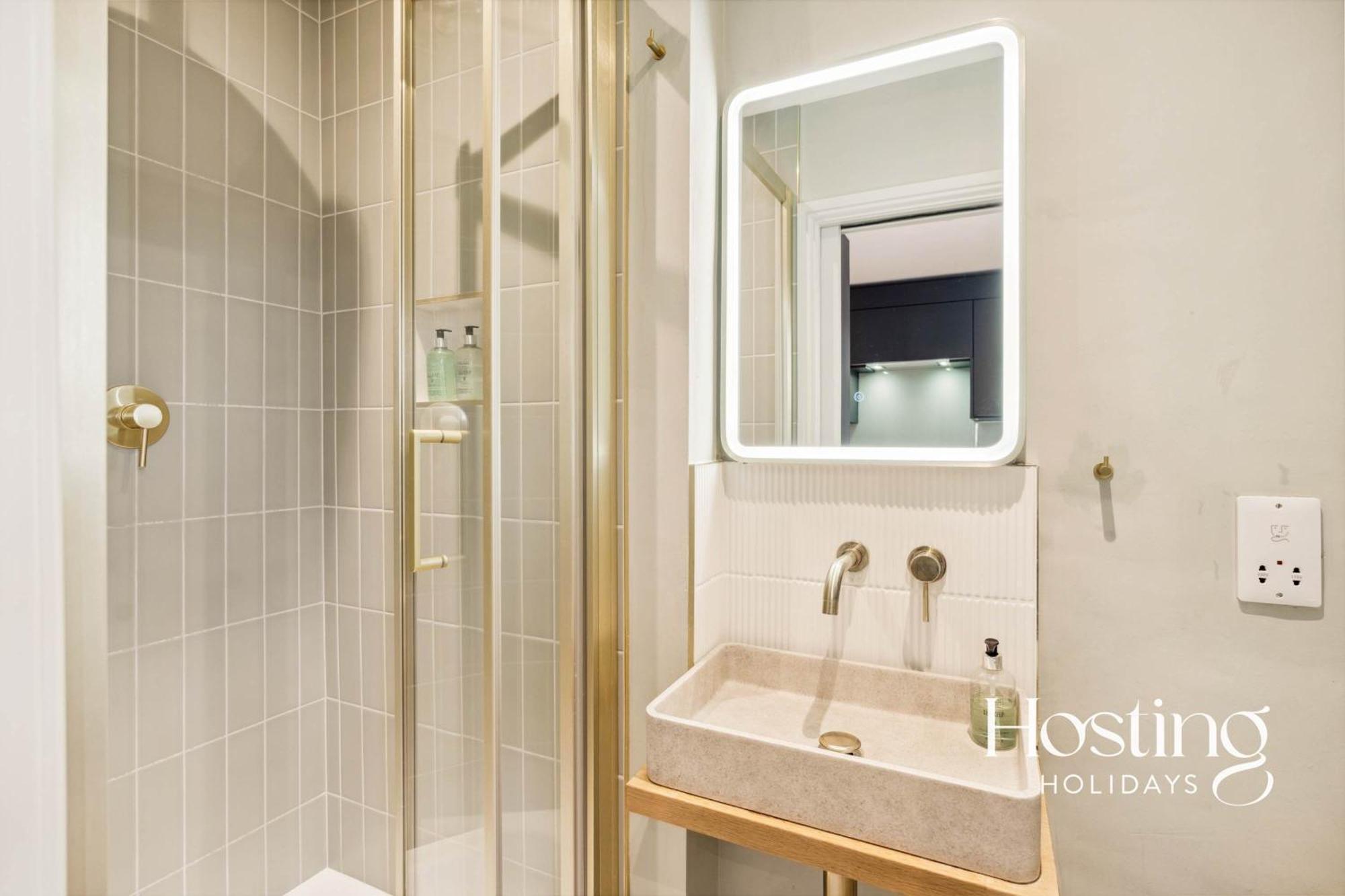 The Loft - 1 Bed Luxury Apartment With Bathtub Henley-on-Thames Exterior photo